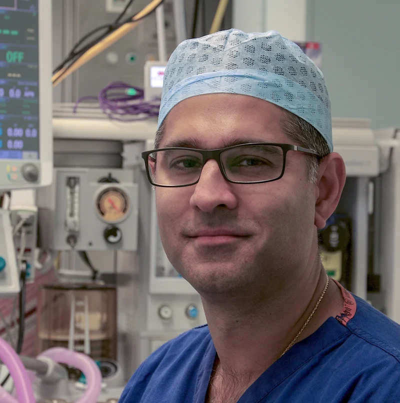 Dr Amit Pawa